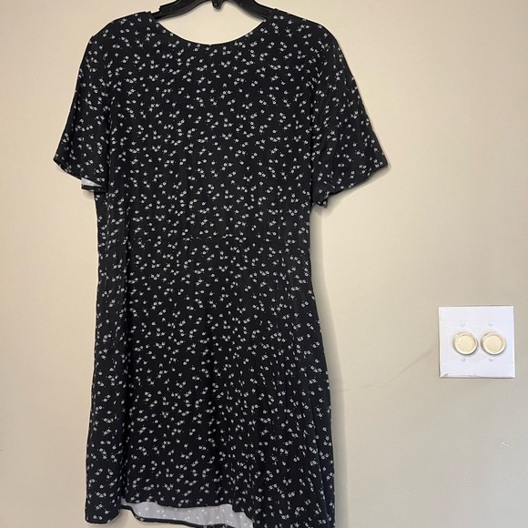 Vetta the short wrap dress floral - Picture 9 of 10